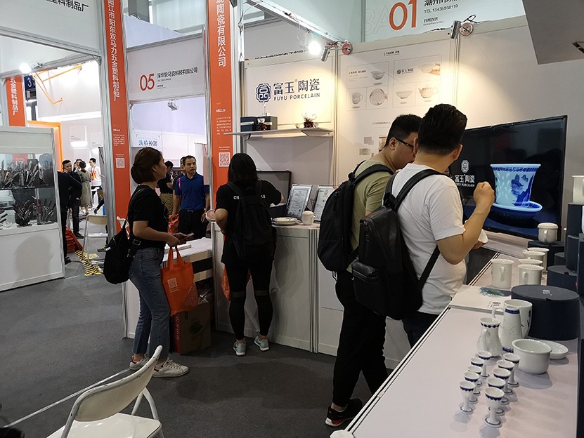 1524879552902853.jpg 16.jpg